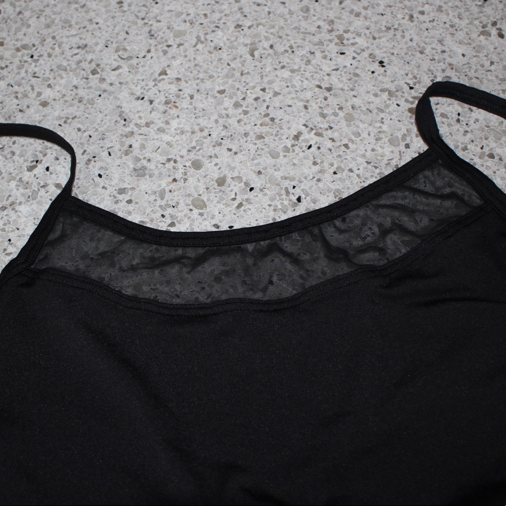 ATHLETA TOP - Picture 2 of 5